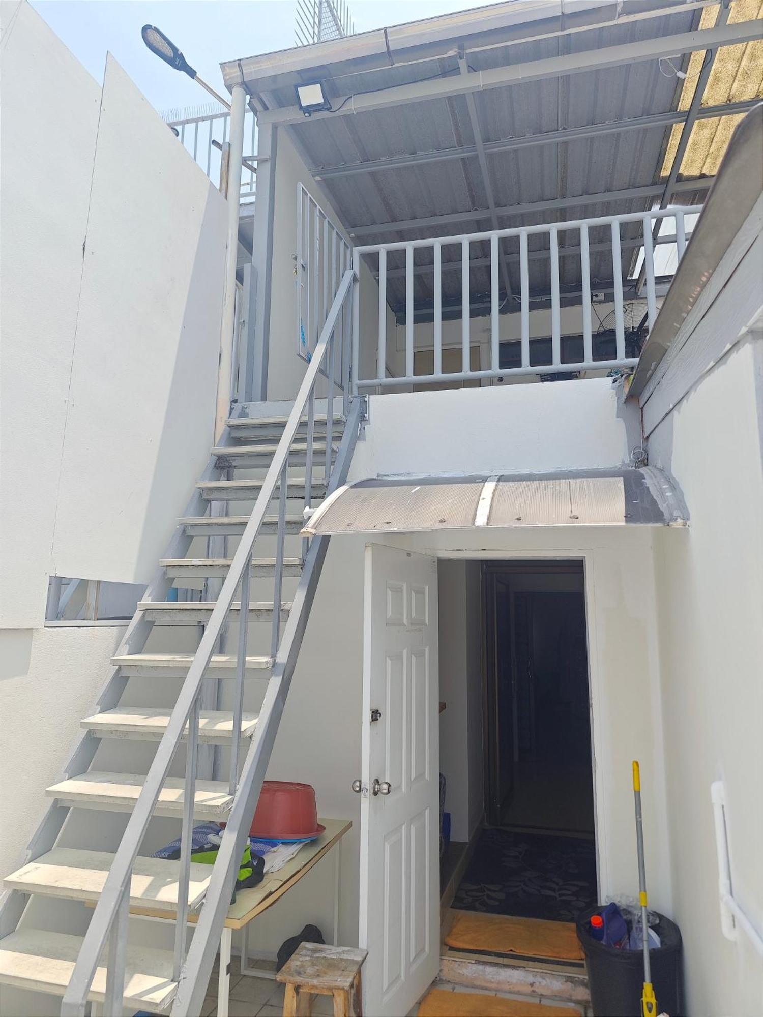 Panda Lodge Home Stay 曼谷 外观 照片