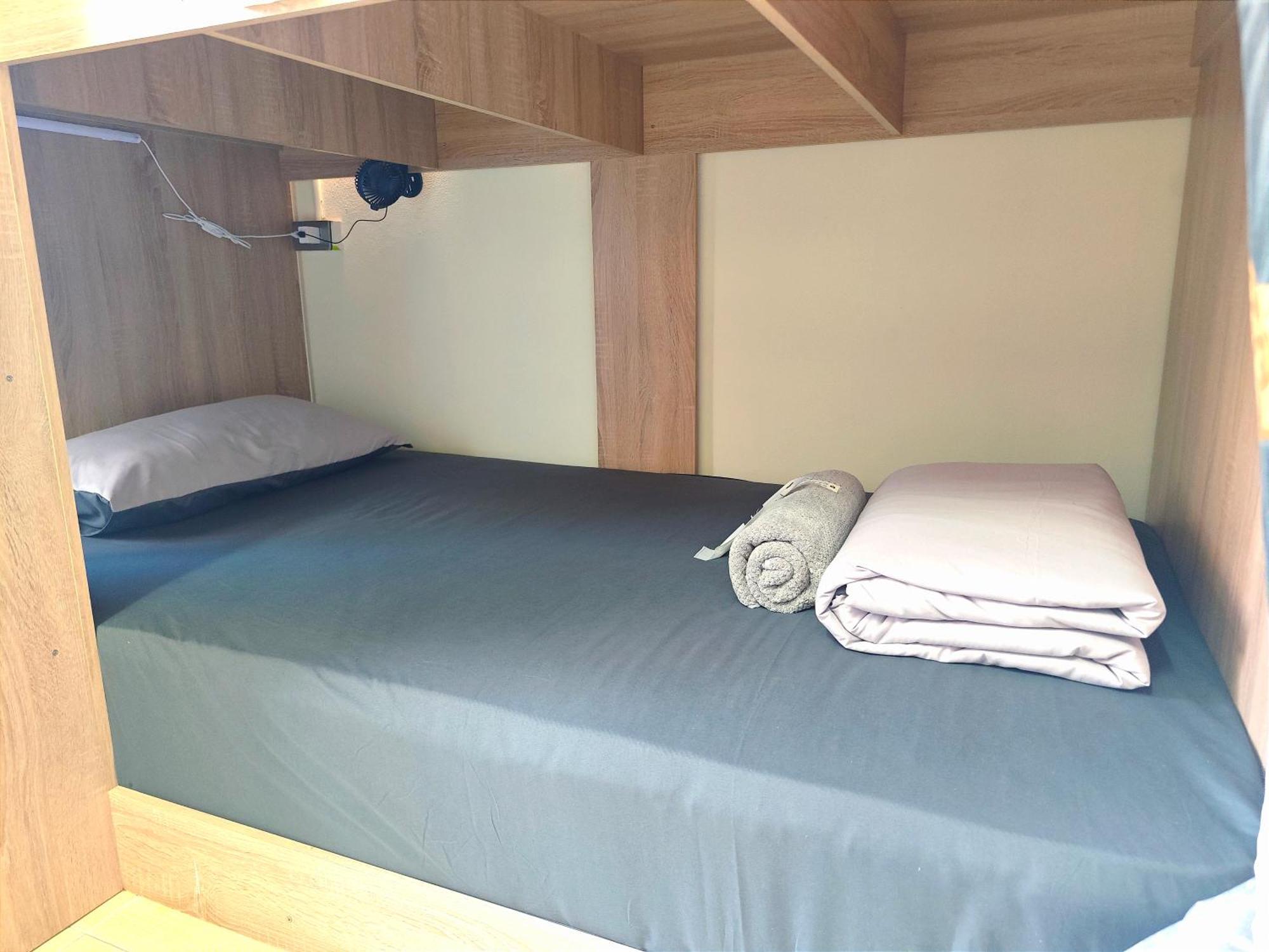 Panda Lodge Home Stay 曼谷 外观 照片