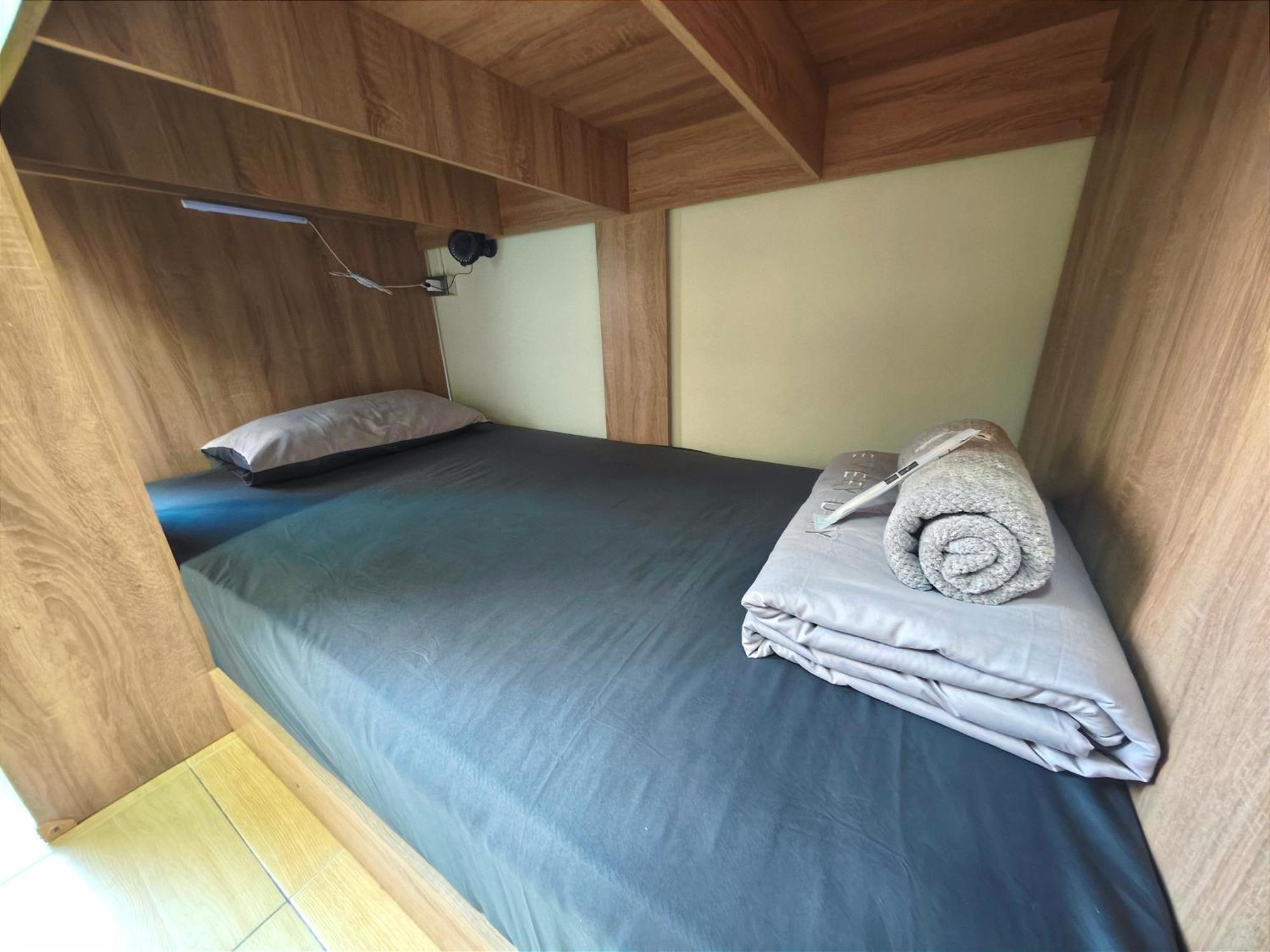 Panda Lodge Home Stay 曼谷 客房 照片