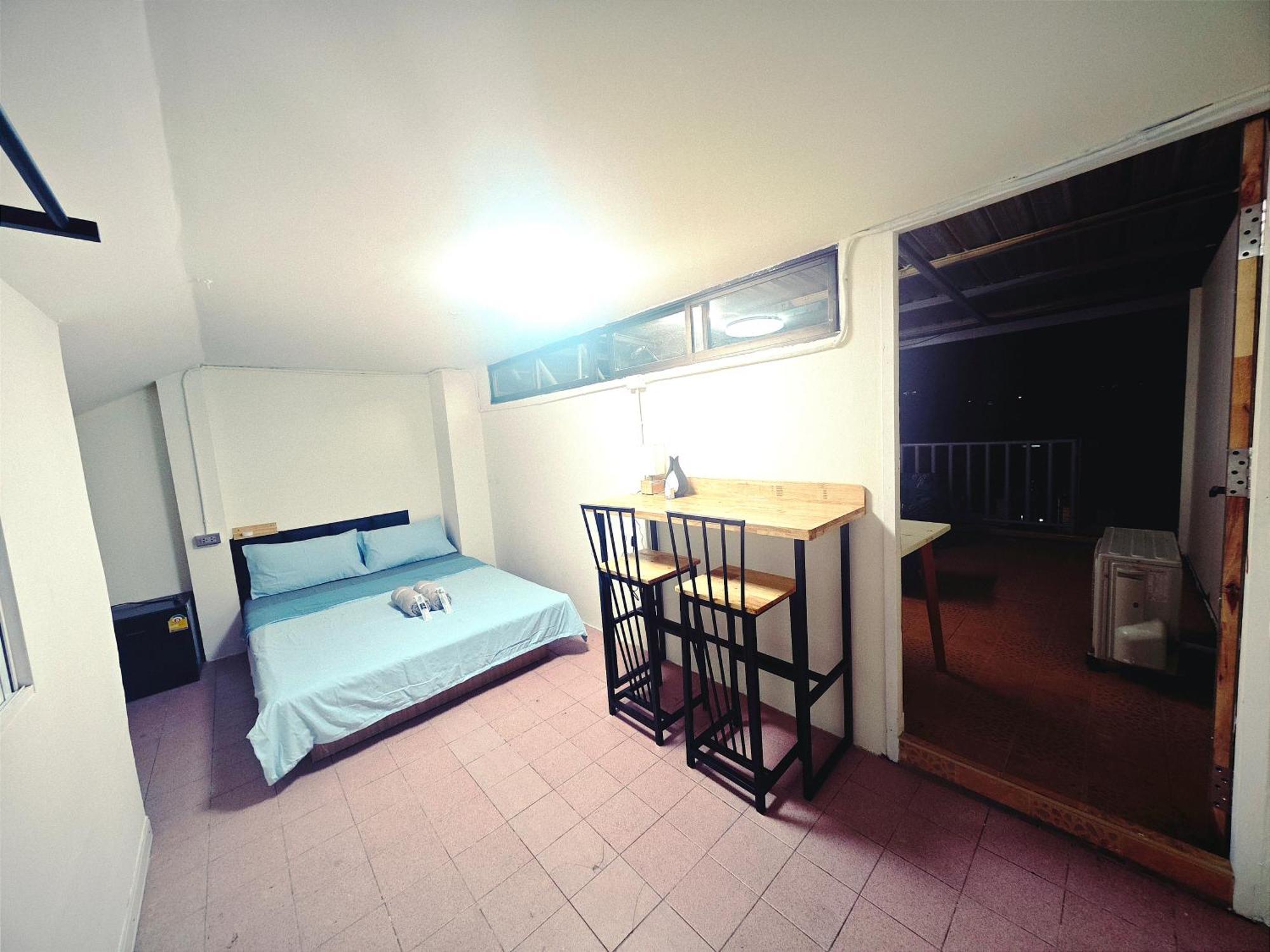 Panda Lodge Home Stay 曼谷 客房 照片